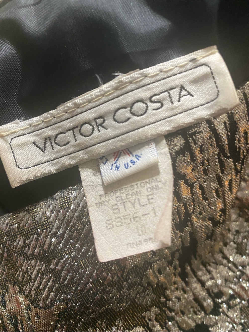 Victor Costa Metallic Silver Puff-Sleeve Maxi Gown - Picture 11 of 15